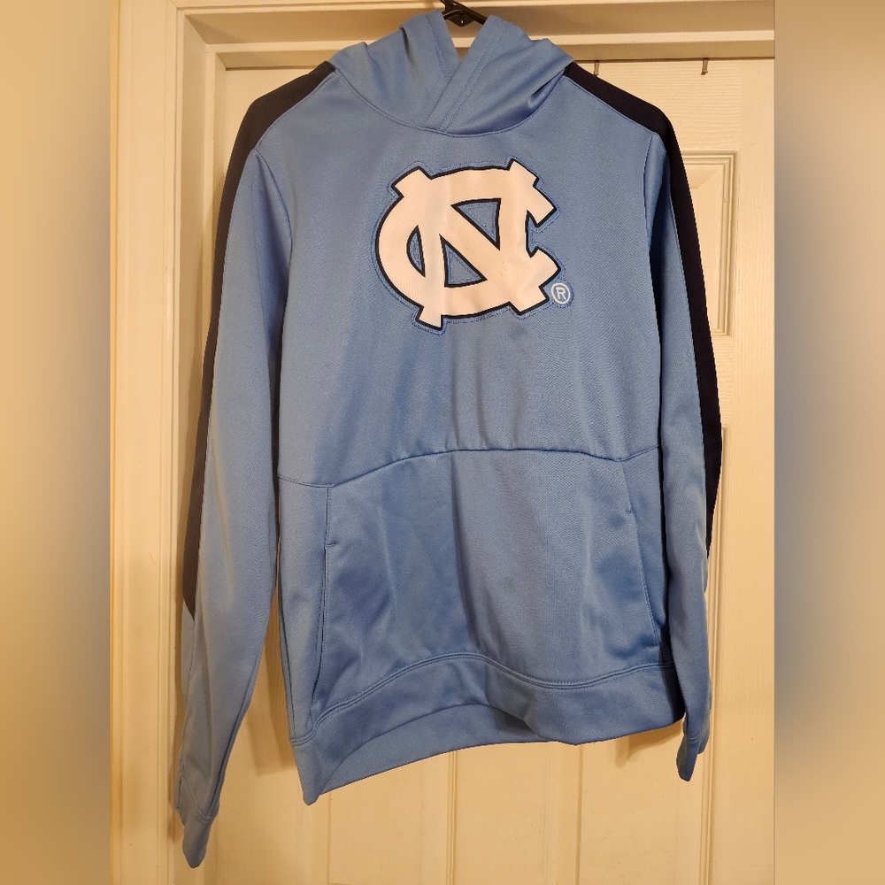 North Carolina Tar Heels Hoodie. Size XL (18)